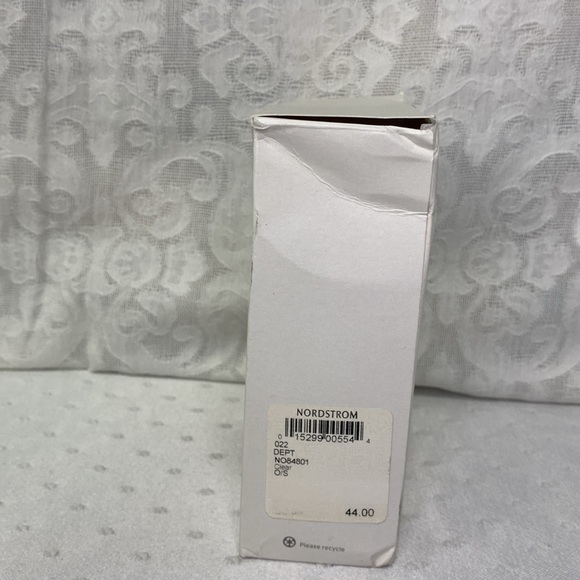 NWT Nordstrom Push-up Enhancers - Picture 3 of 4